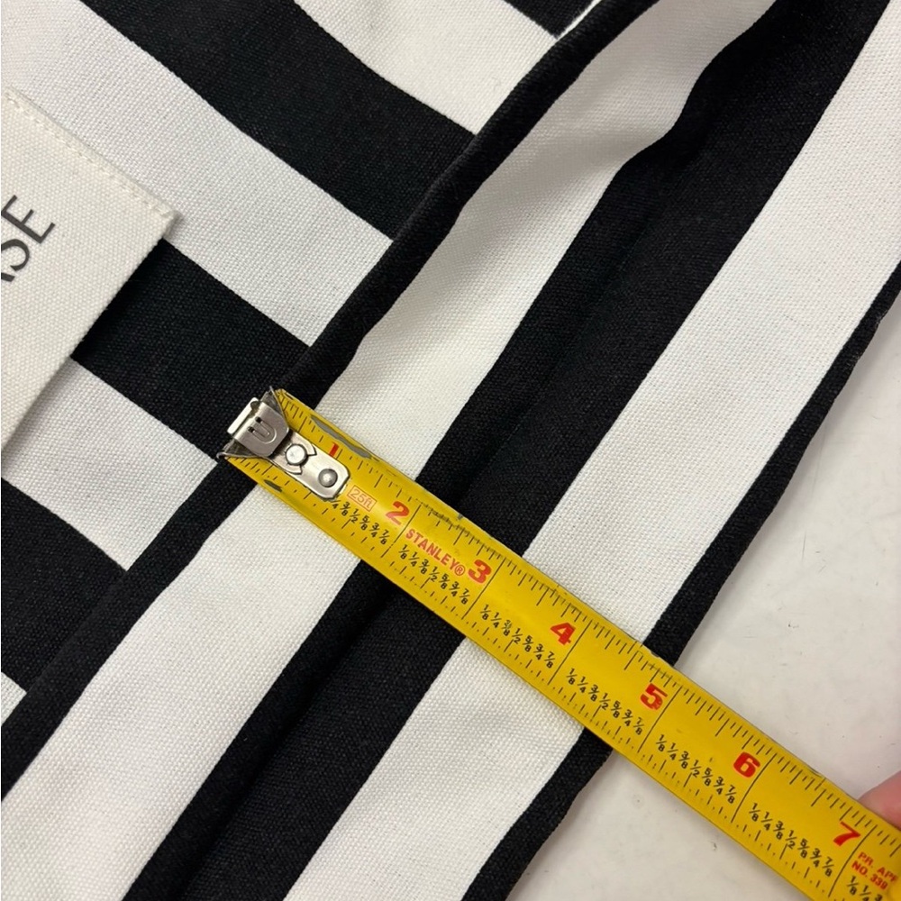 Kerastase black and white striped tote bag - Picture 10 of 11
